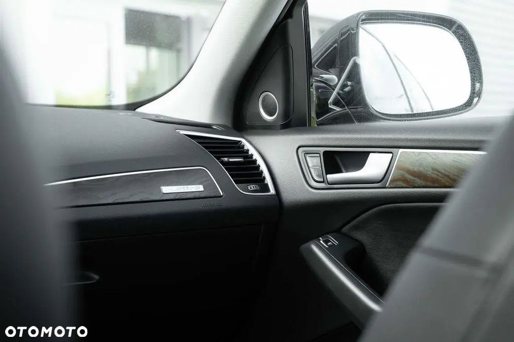 Audi Q5 45 TFSI quattro S tronic sport - 25