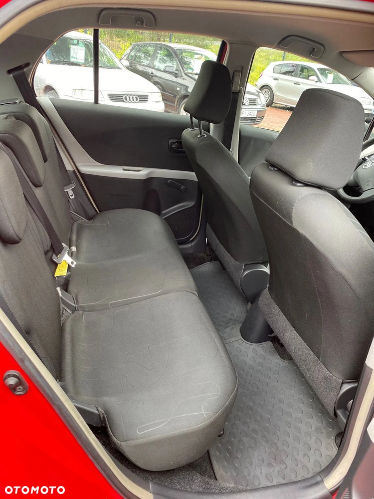 Toyota Yaris 1.0 Active - 9