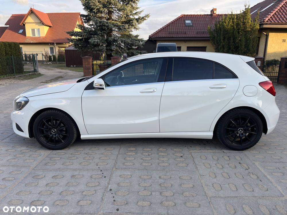 Mercedes-Benz Klasa A 180 7G-DCT Activity Edition - 1