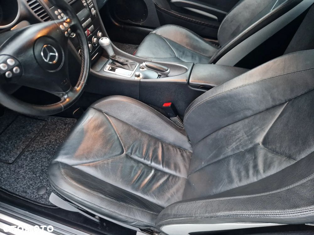 Mercedes-Benz SLK - 27