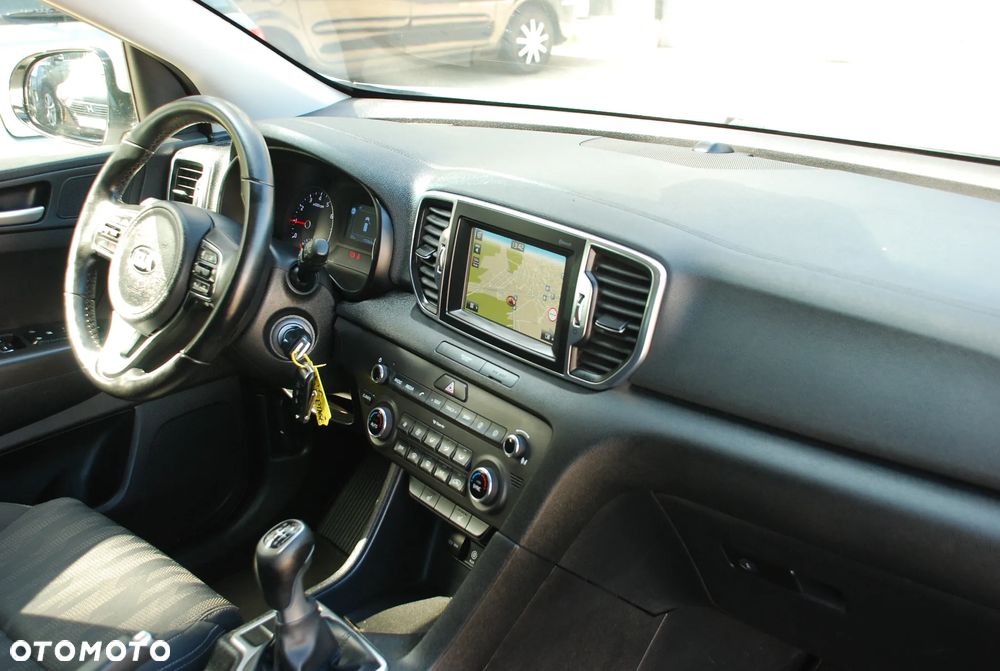 Kia Sportage 1.6 GDI L Business Line Plus 2WD - 22