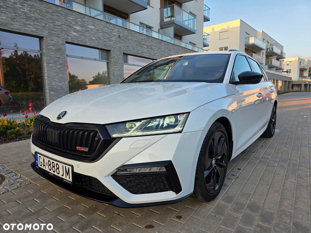 Skoda Octavia 2.0 TSI RS 245 DSG - 1