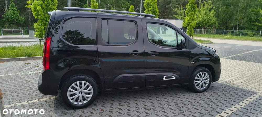 Citroën Berlingo XL 7-Sitzer PureTech 130 EAT8 FEEL - 3