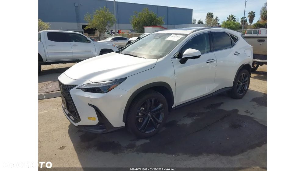 Lexus NX - 3