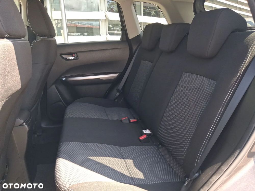 Suzuki Vitara 1.4 Boosterjet mHEV Premium Plus 2WD - 30
