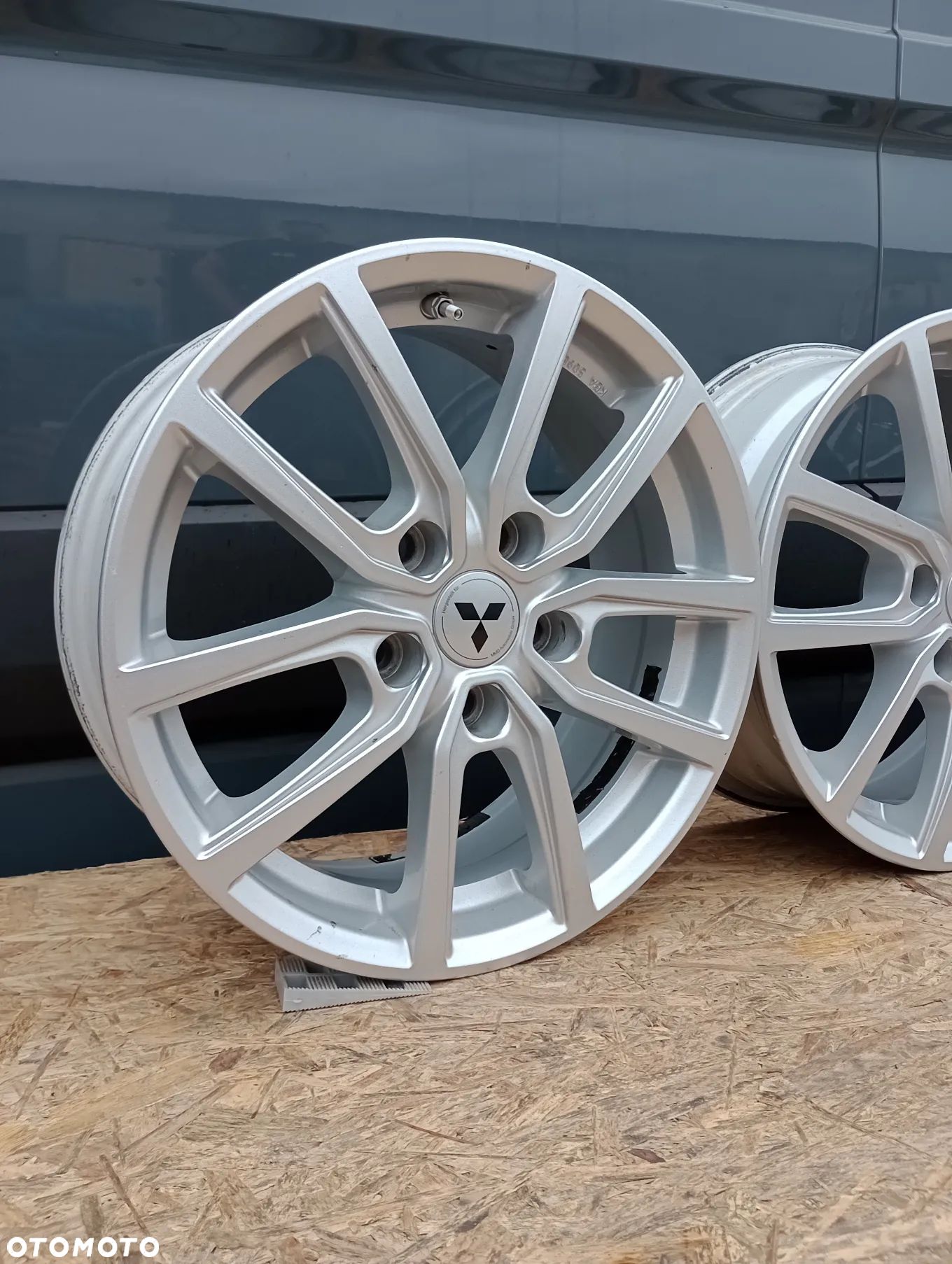 FELGI ALUMINIOWE 5x114 R16 6,5J ET40 CZUJNIKI TPMS MITSUBISHI ASX ECLIPSE ECLIPSE CROSS GRANDIS LANCER OUTLANDER PAJERO SPACE WAGON - 1