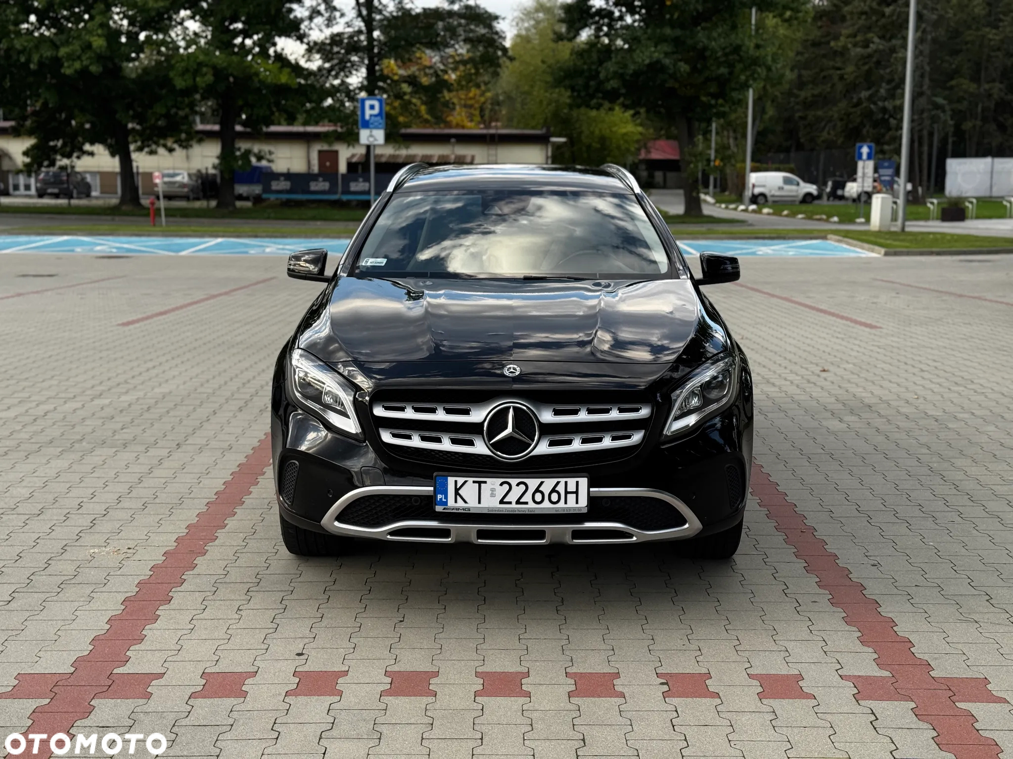 Mercedes-Benz GLA 200 7G-DCT - 3
