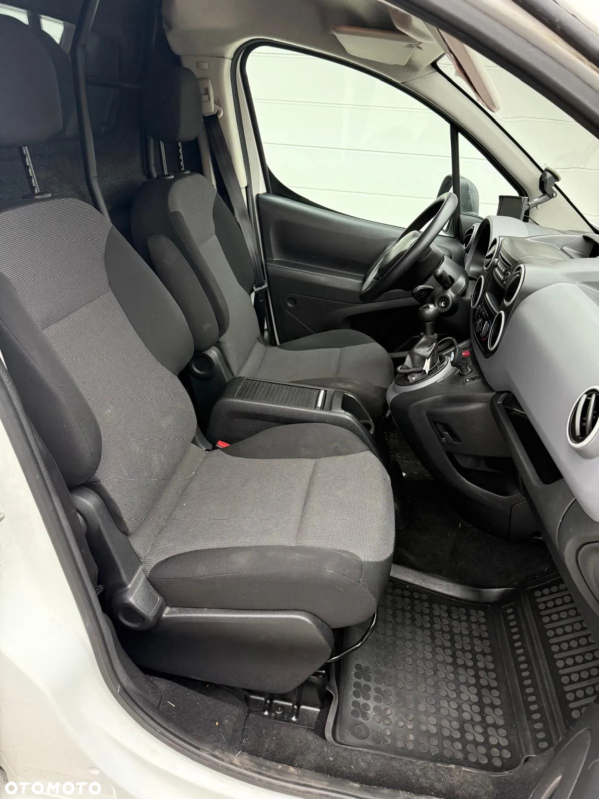 Peugeot Partner 1.6 BlueHDi L2 Pro (bryg.) - 27