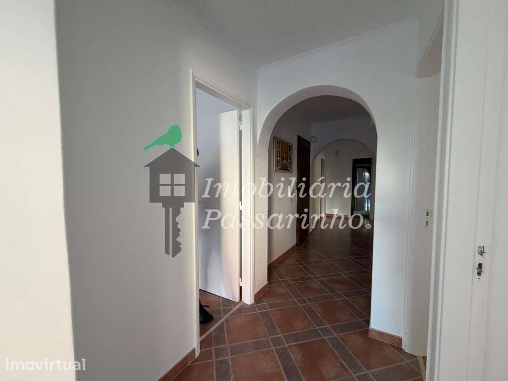Apartamento T4 Remodelado Cruz de Pau - Grande imagem: 2/15