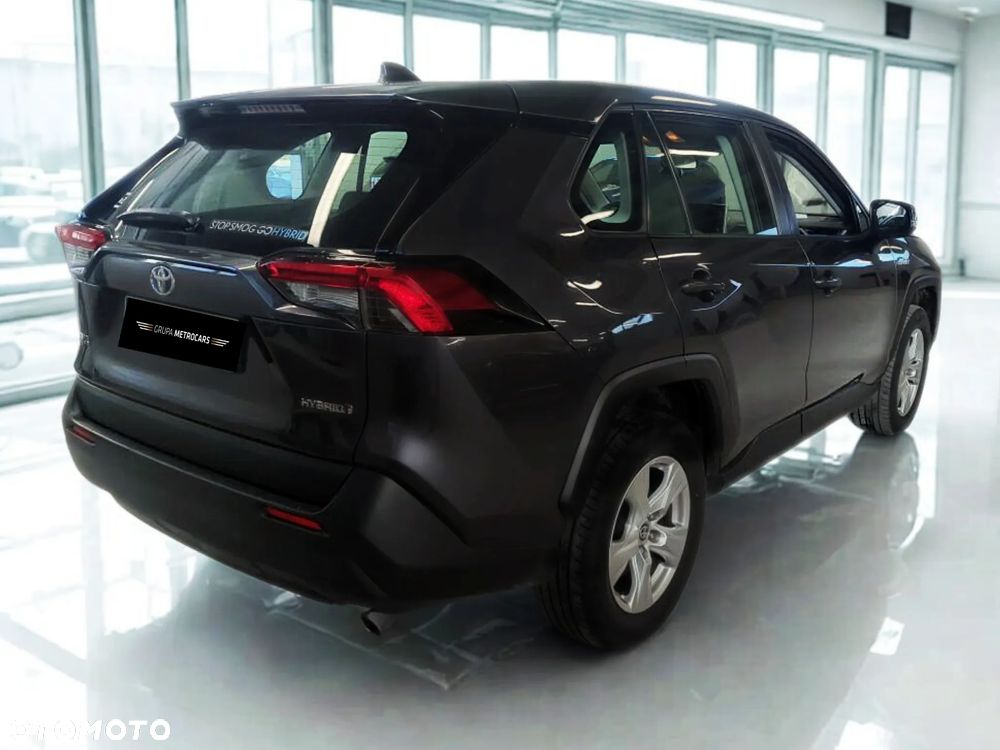 Toyota RAV4 - 5