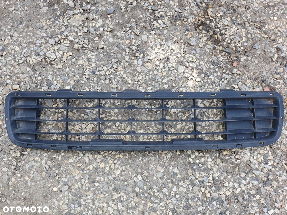 FIAT PUNTO 2 II LIFT KRATKA ATRAPA ZDERZAKA PRZÓD ŚRODKOWA 735366075 - 1