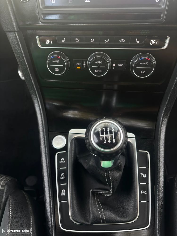 VW Golf 2.0 TDi GTD - 22