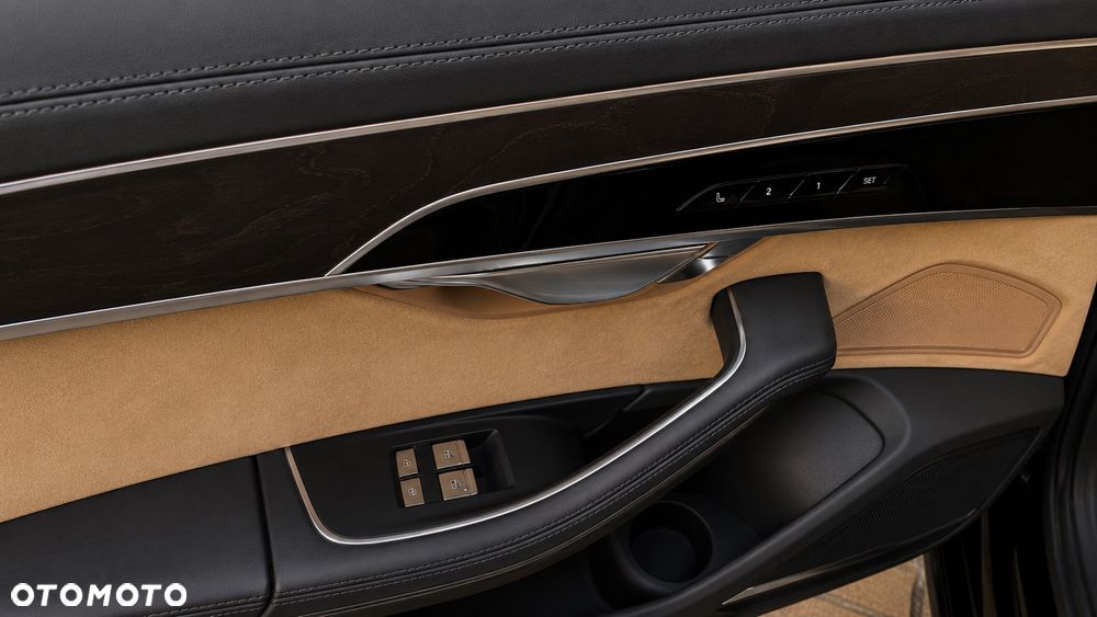 Audi A8 L 55 TFSI mHEV Quattro Tiptr - 13