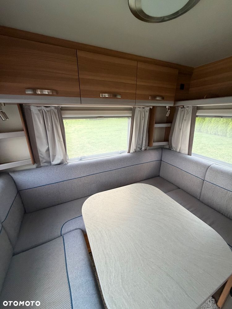 Weinsberg CaraOne 550 - 12