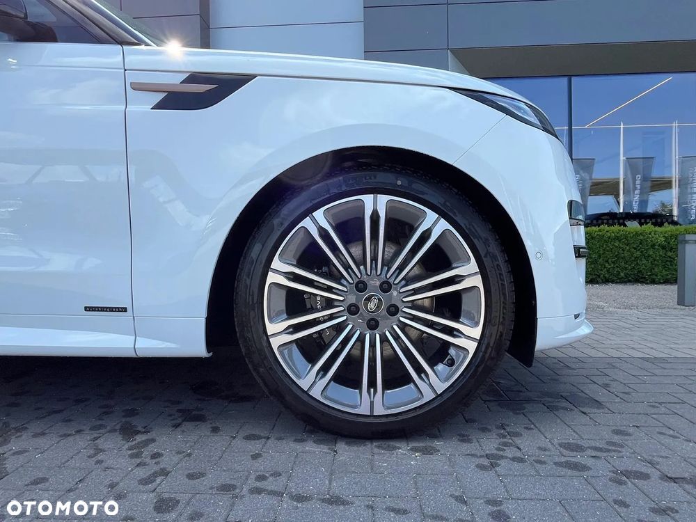 Land Rover Range Rover Sport - 11