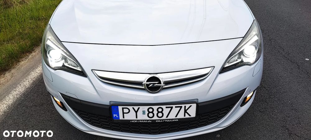 Opel Astra 1.6 Turbo Edition - 21