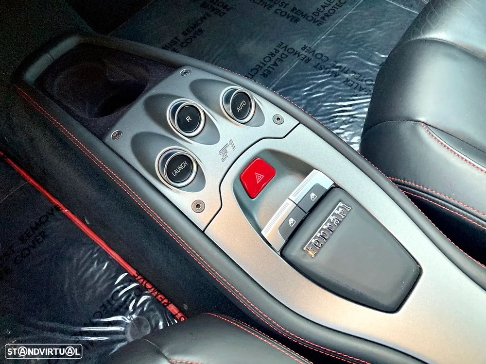 Ferrari 458 Italia - 16