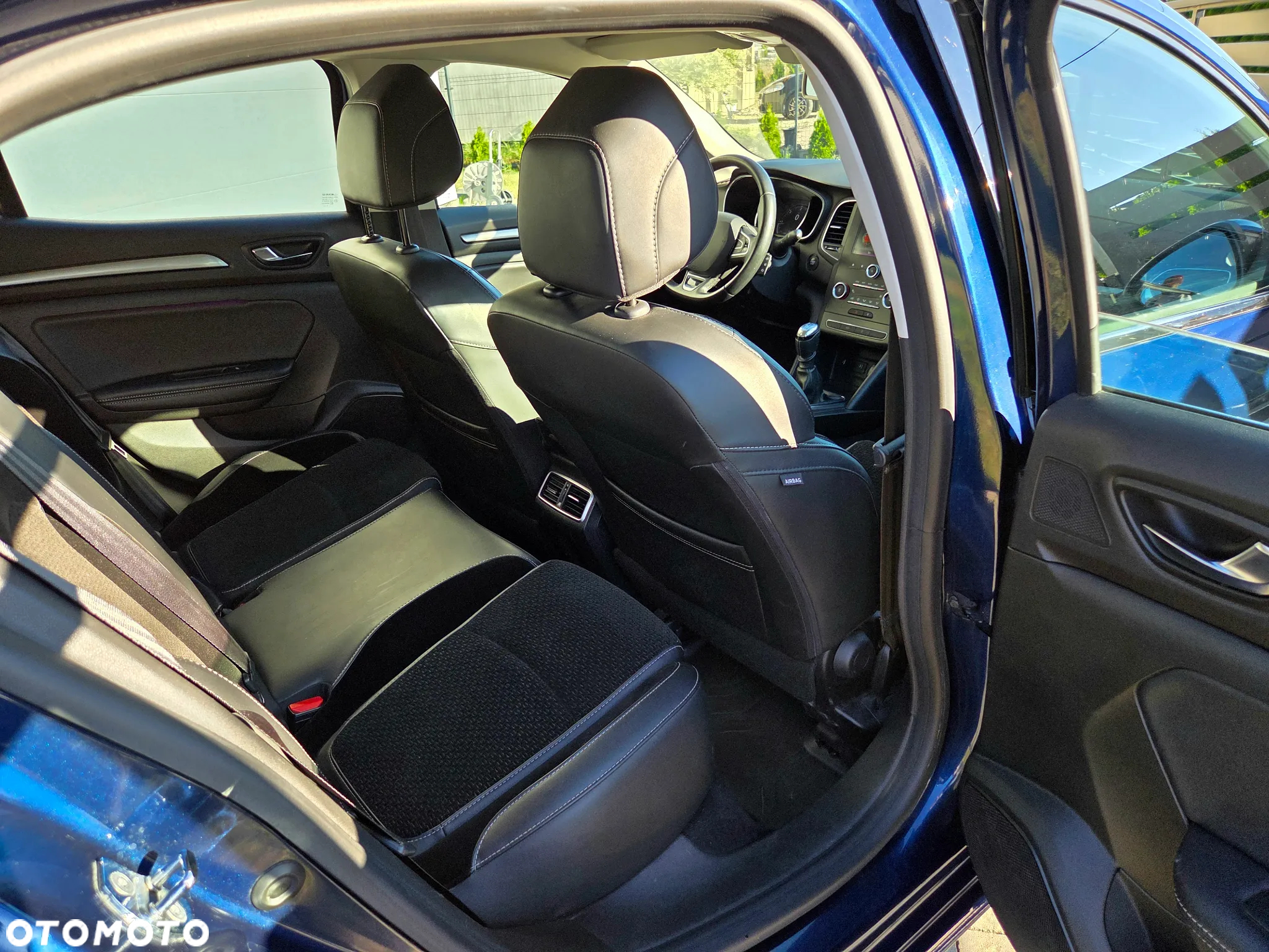 Renault Megane 1.5 Blue dCi Intens - 18