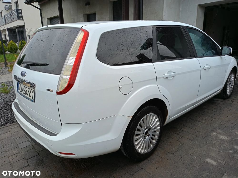 Ford Focus - 4