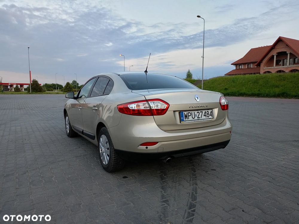 Renault Fluence 1.6 16V Privilege - 3
