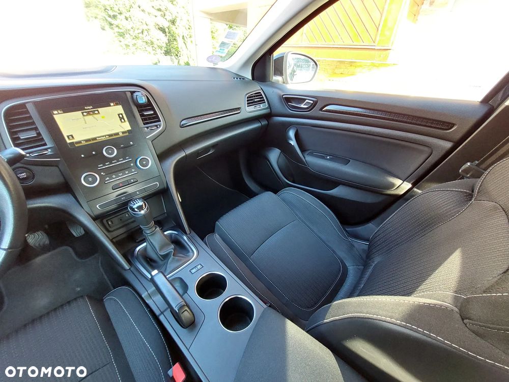 Renault Megane 1.2 Energy TCe Zen - 8