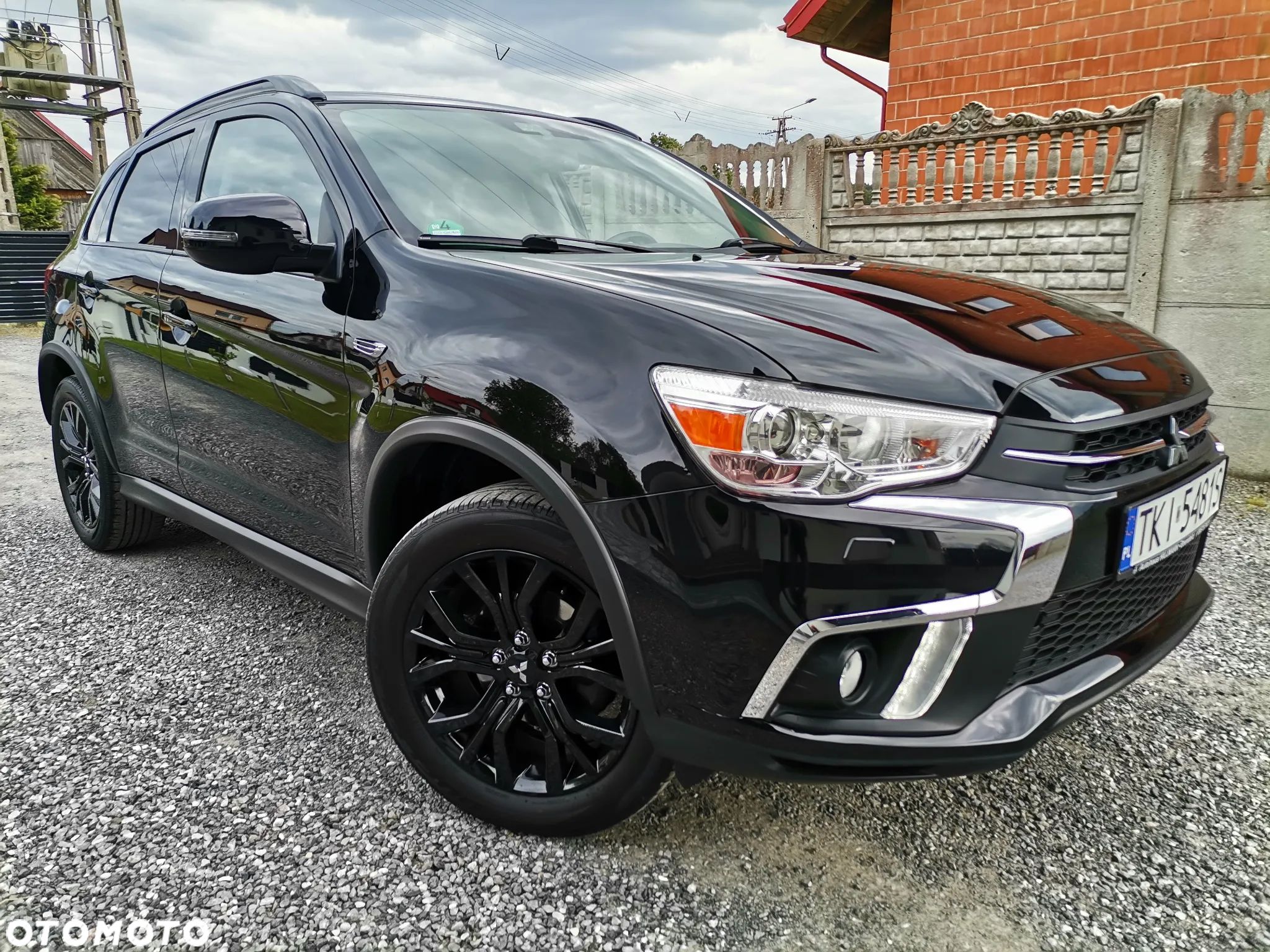 Mitsubishi ASX 1.6 2WD Diamant Edition+ - 1