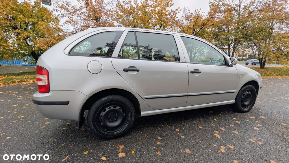 Skoda Fabia 2006 photo 5