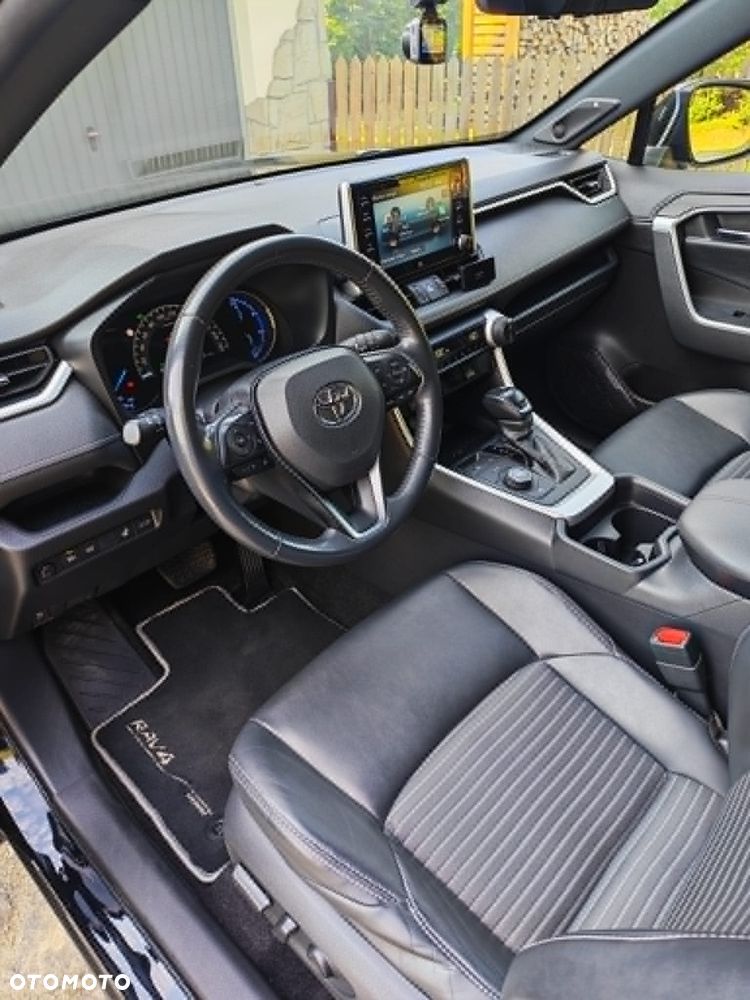Toyota RAV4 - 12