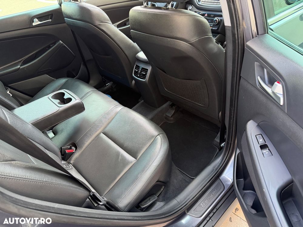 Hyundai Tucson blue 1.7 CRDi 2WD Intro Edition - 8