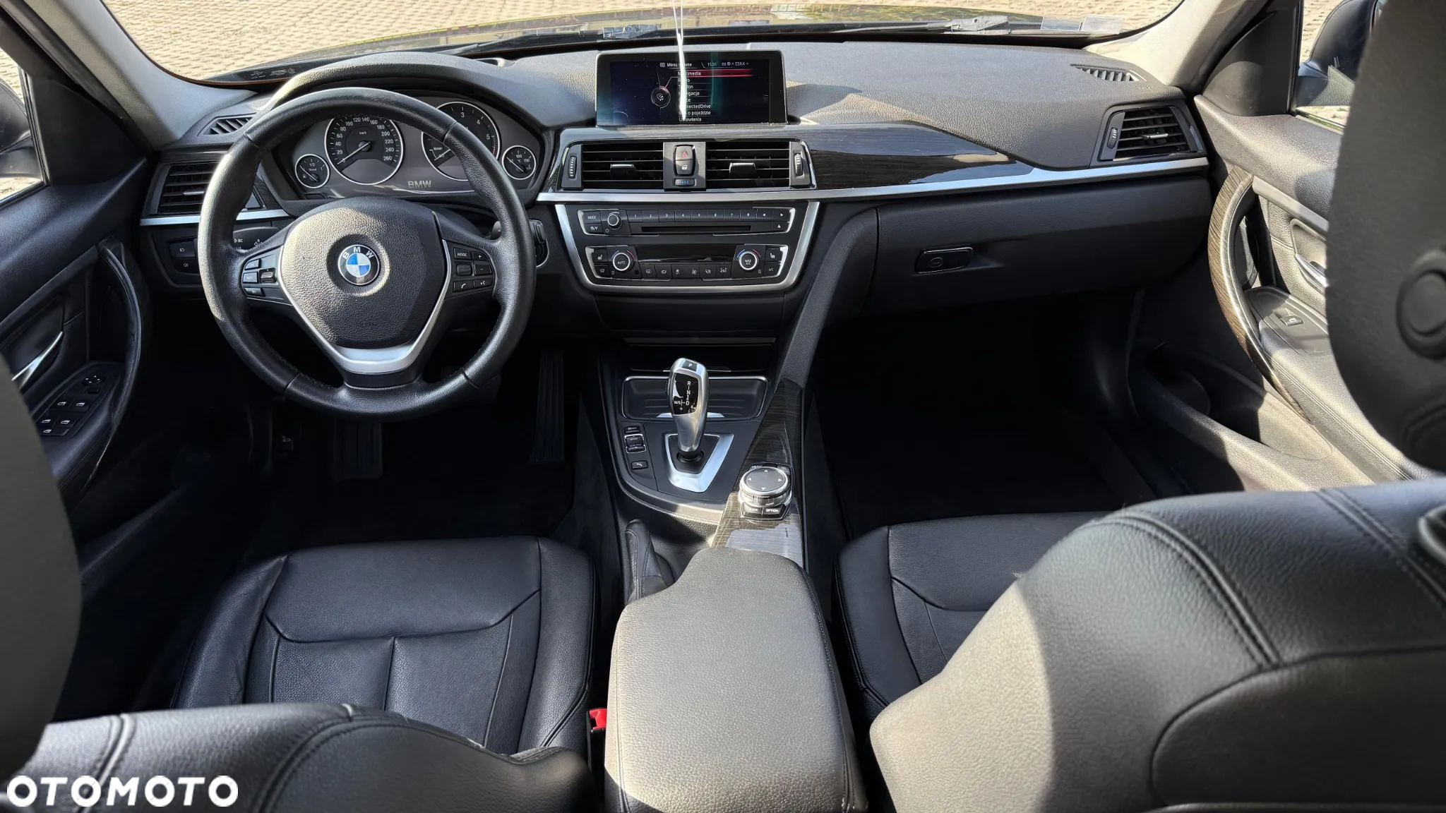 BMW Seria 3 320d Touring xDrive Luxury Line - 5