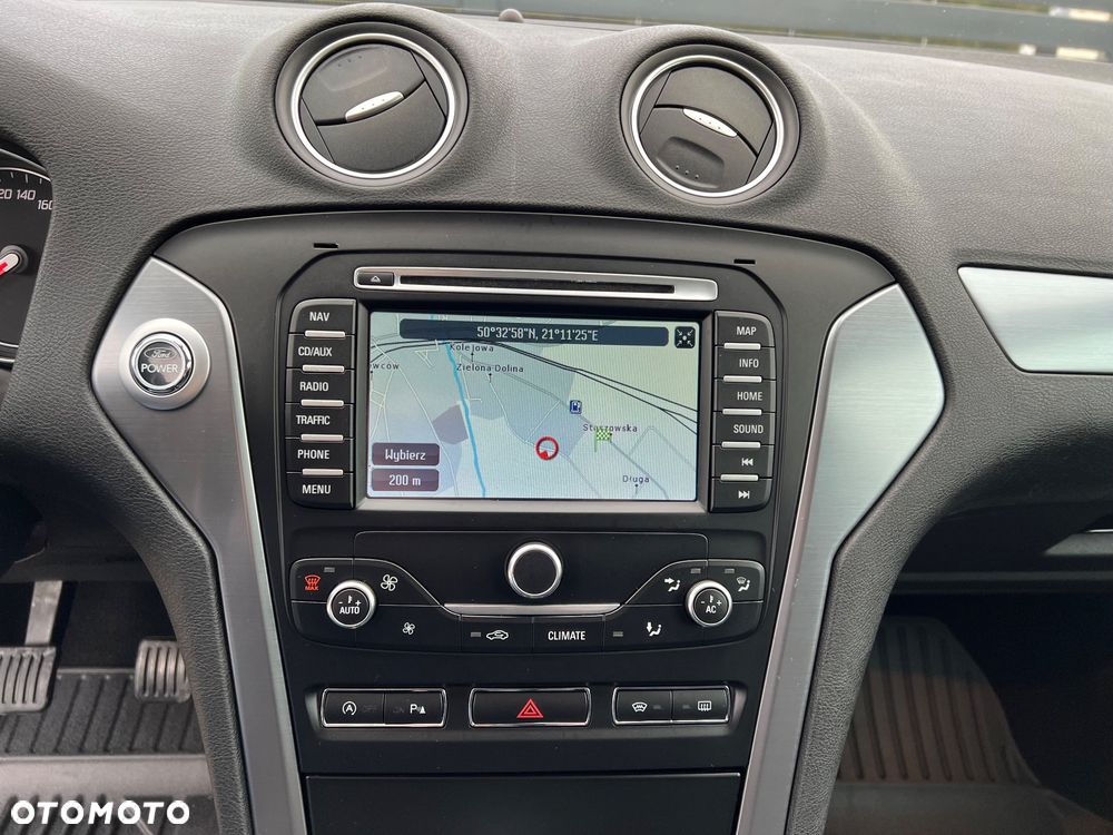 Ford Mondeo 1.6 T Platinium X Plus (Titanium) - 36