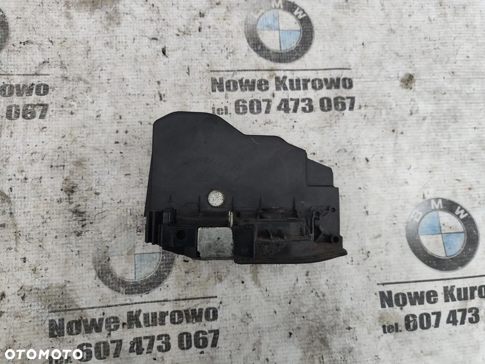 BMW E87 E90 E91 E60 Zamek drzwi lewy tył 7167075 - 3