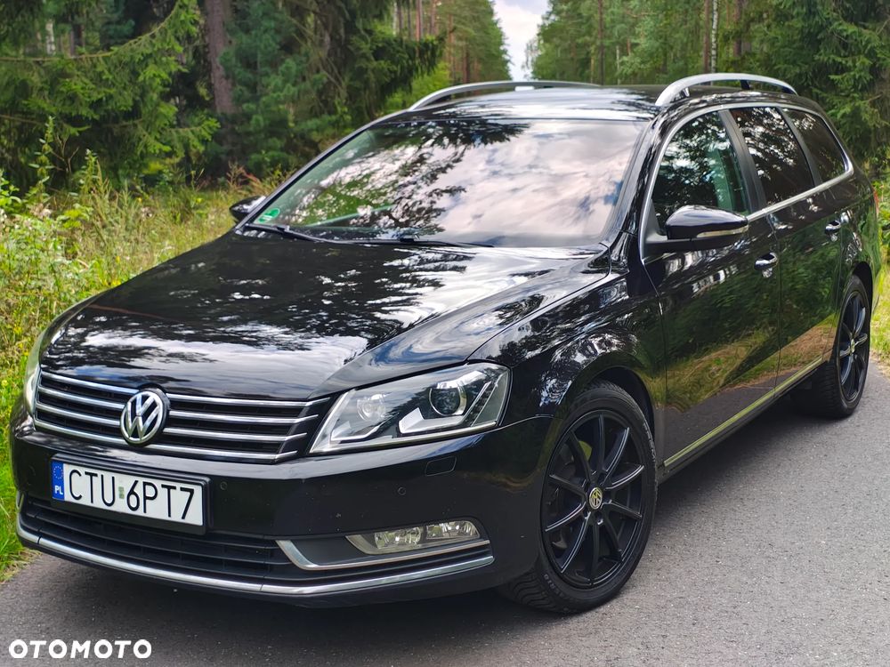 Volkswagen Passat - 1