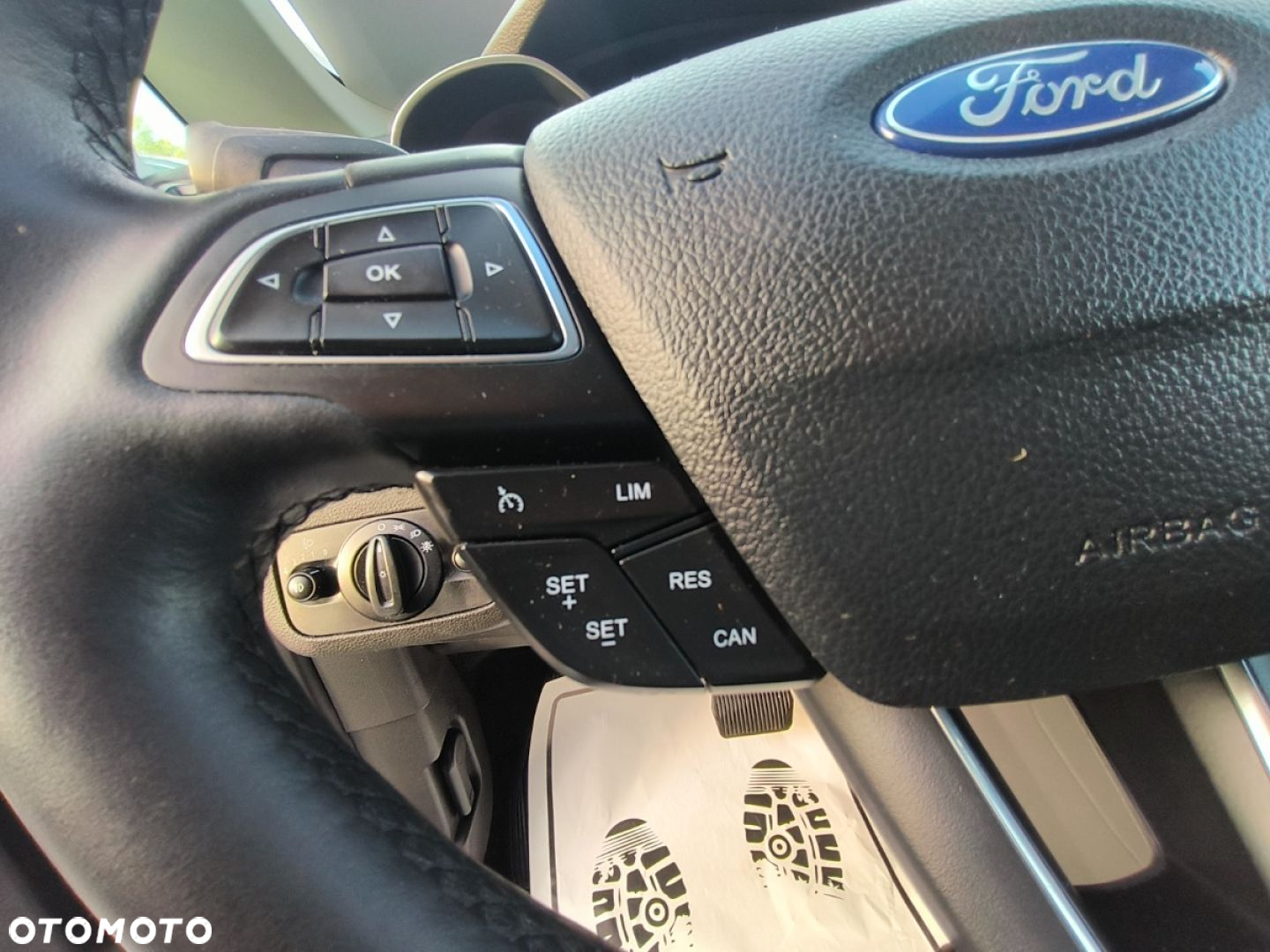 Ford Grand C-MAX - 14