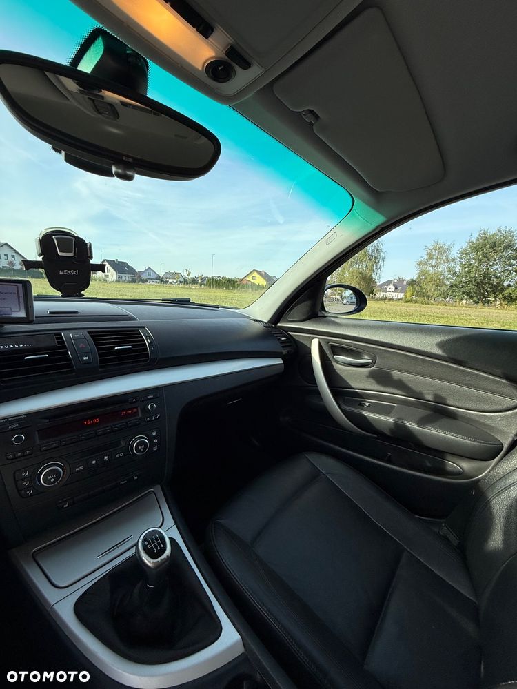BMW Seria 1 116d - 16