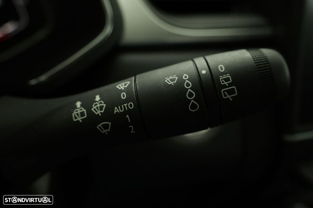 Renault Captur 1.0 TCe Techno Bi-Fuel - 18