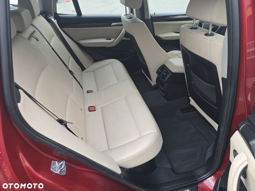 BMW X3 xDrive20i xLine - 11