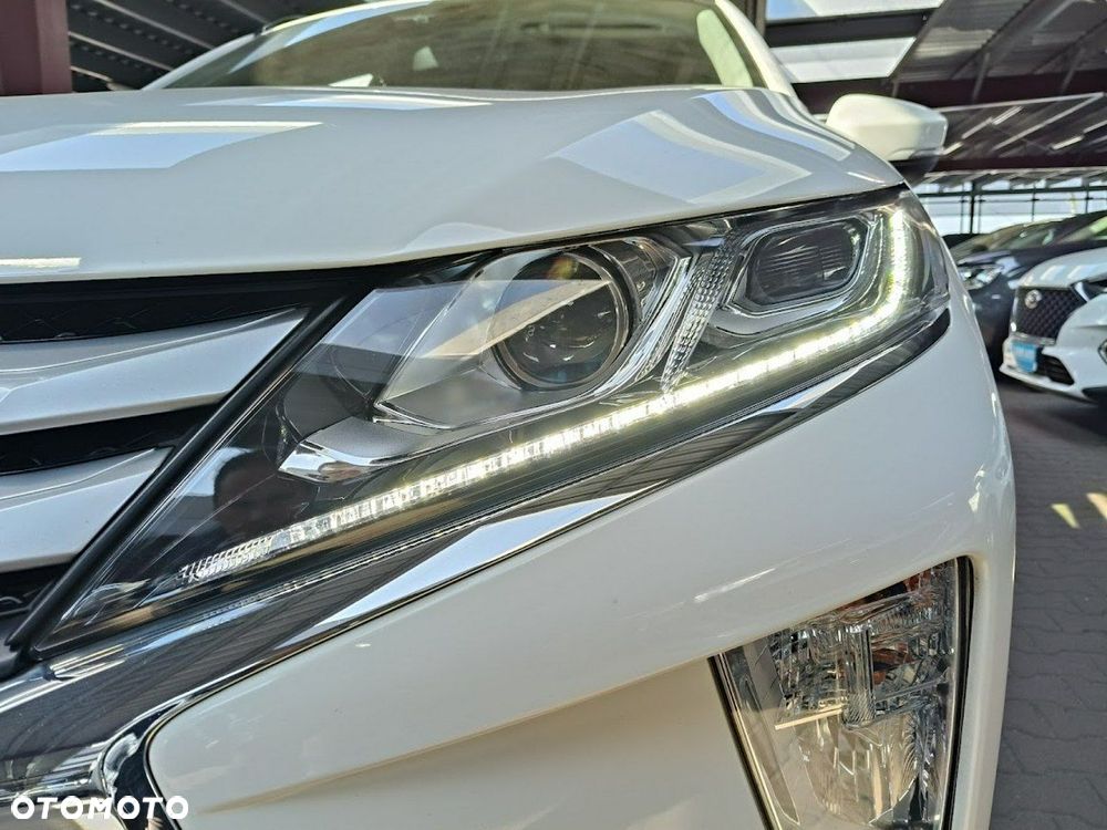 Mitsubishi Eclipse Cross - 8