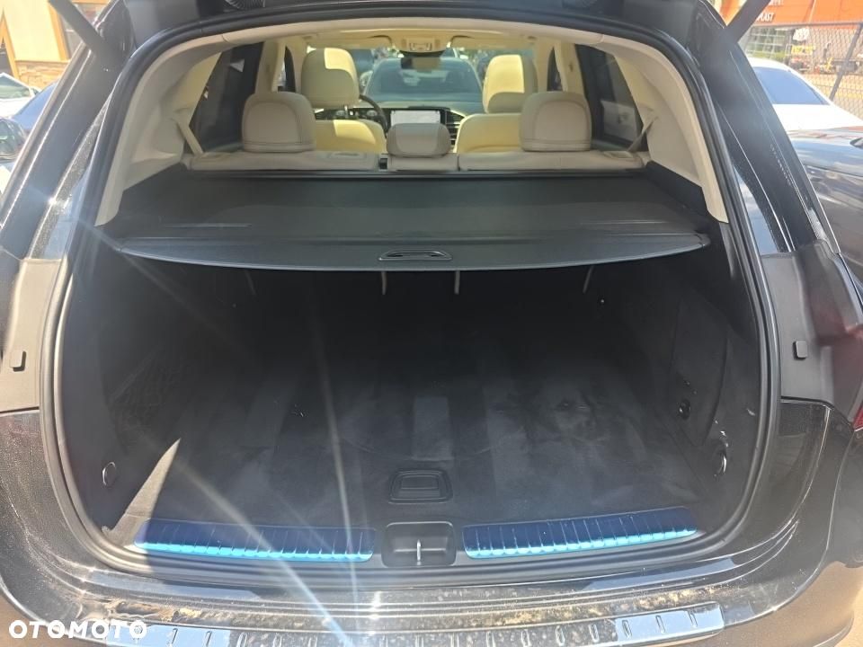Mercedes-Benz GLE - 12