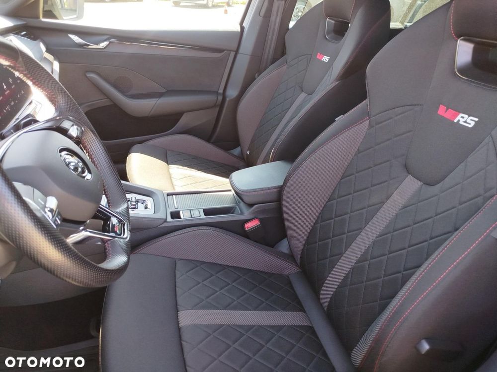 Skoda Octavia 2.0 TSI RS DSG - 10