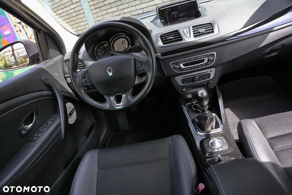 Renault Megane 1.5 dCi Bose - 23
