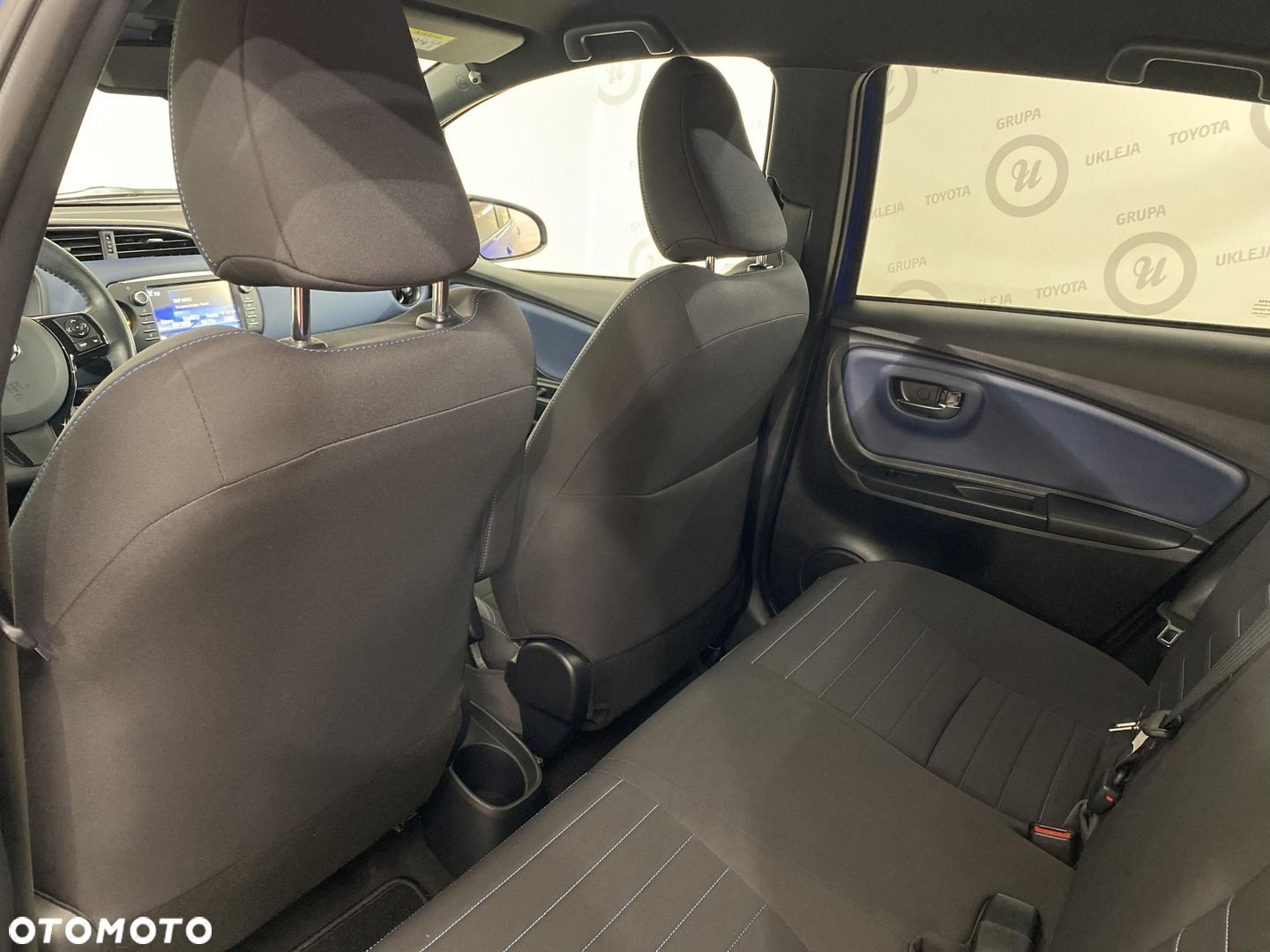 Toyota Yaris Hybrid 100 Selection - 9