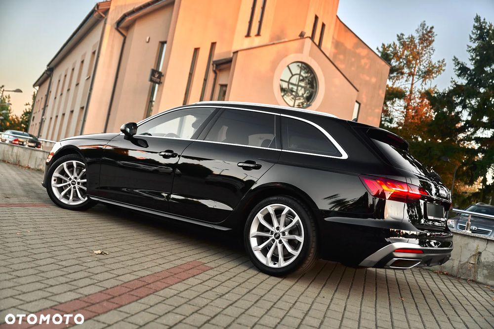 Audi A4 Avant 35 TFSI S tronic - 17