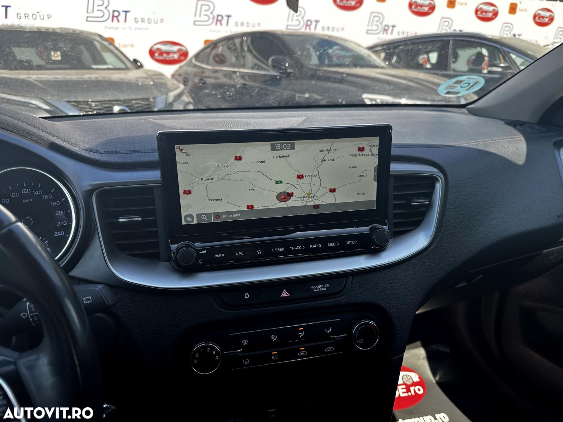 Kia Ceed - 11