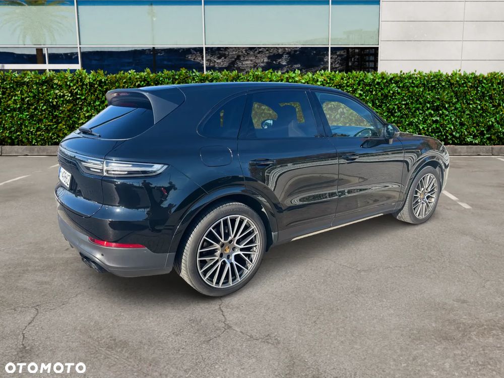 Porsche Cayenne Platinum Edition - 4