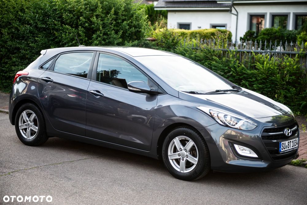 Hyundai i30 1.4 Comfort - 3