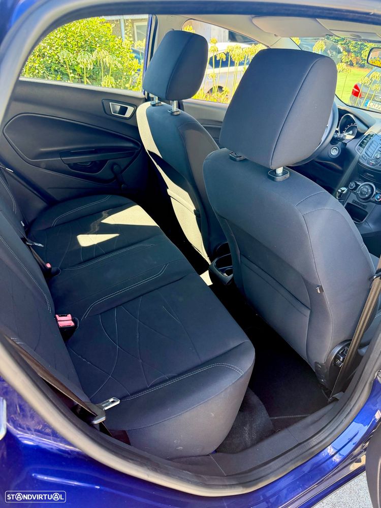Ford Fiesta 1.0 T EcoBoost Titanium - 9