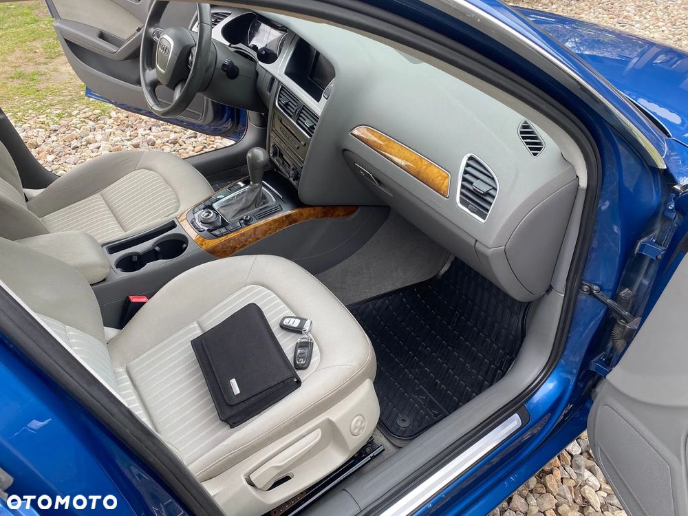 Audi A4 Avant - 7
