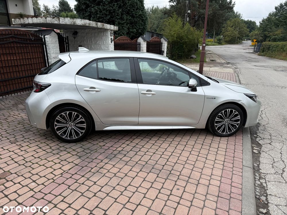 Toyota Corolla - 12