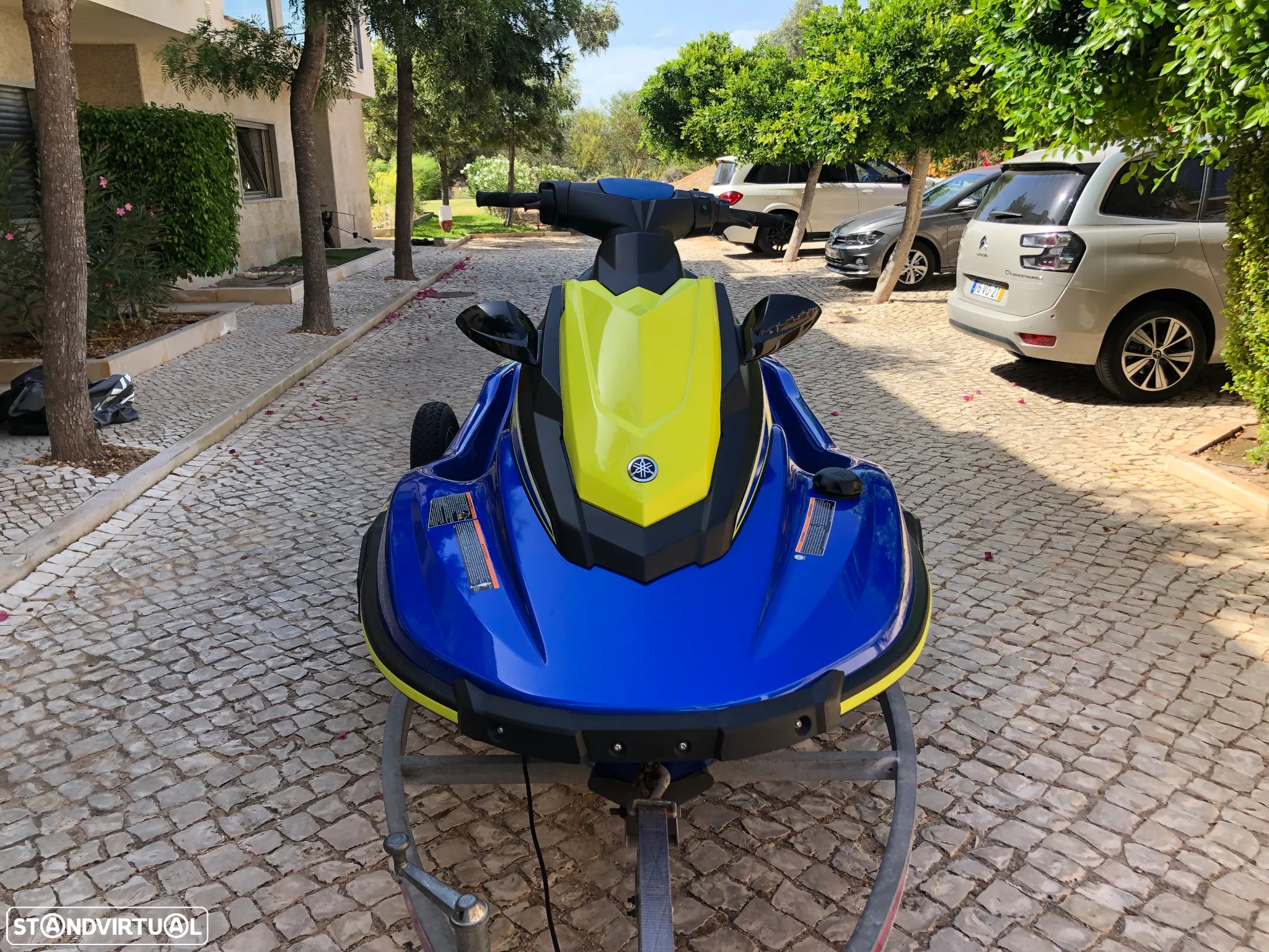 Yamaha EXR WaveRunner - 12